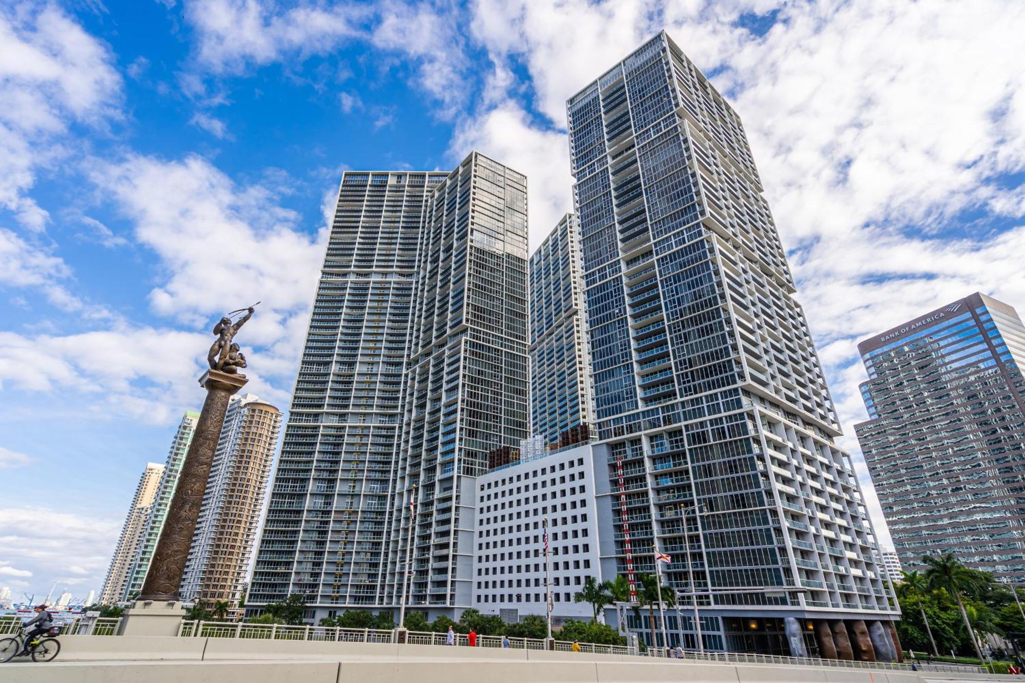 Luxurious Condo At Icon With Views Miami Exterior foto